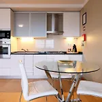 Oriente 57 By Iin - Parque Nacoes *