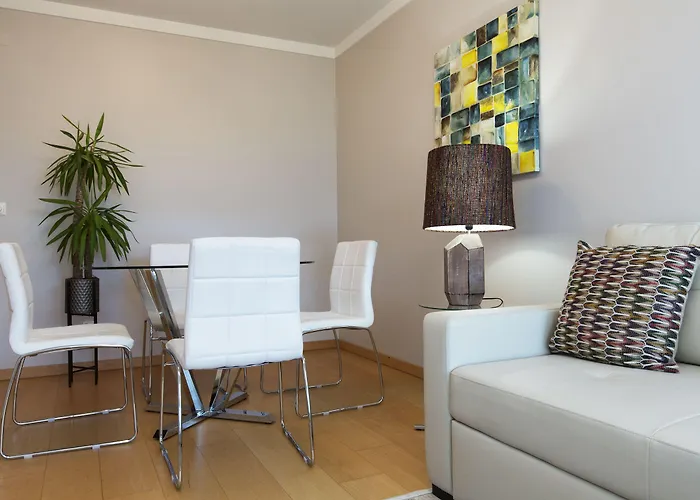 Oriente 57 By Iin - Parque Nacoes *