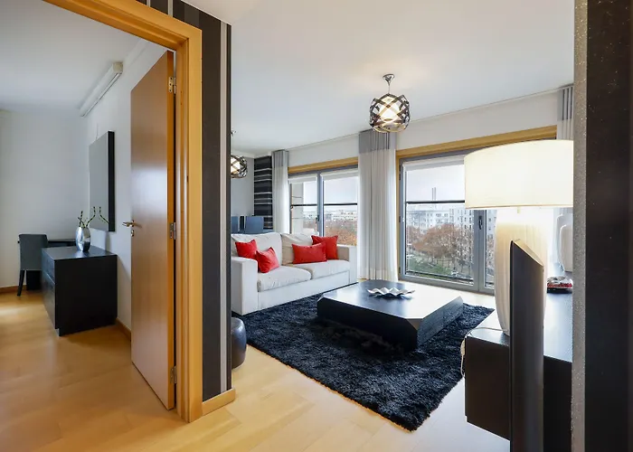 Oriente 57 By Iin - Parque Nacoes *