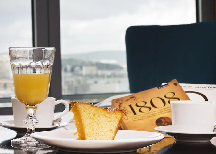 Oriente 57 By Iin - Parque Nacoes *