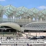 Oriente 57 By Iin - Parque Nacoes * ליסבון