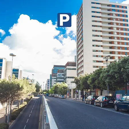 Oriente 57 By Iin - Parque Nacoes Lisboa